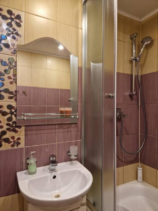 Ilguciema Apartment Riga Ngoại thất bức ảnh